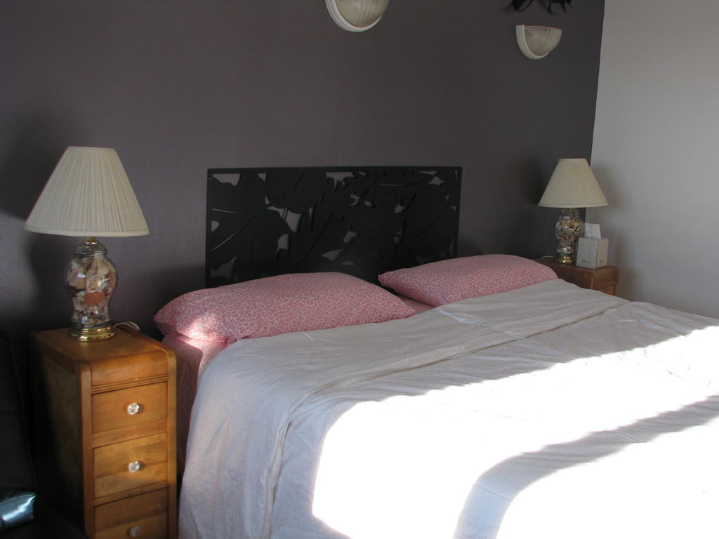 Fireflies Bed & Breakfast キャンベルリバー 部屋 写真